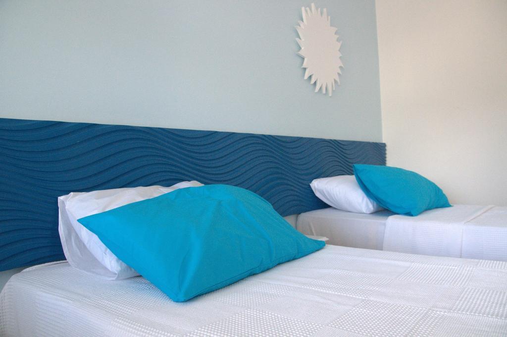 Pasalimani Hotel Çeşme Chambre photo